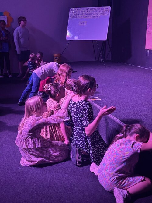Revival Kids prayer