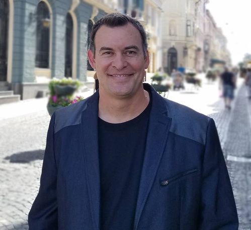 Pastor Scott Ochsner; Senior Pastor