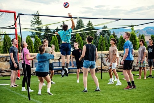 Fun In The Sun 2022, Anchored Youth