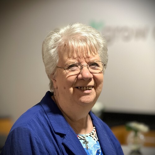 Contact Ros Thorpe, Director of Outreach