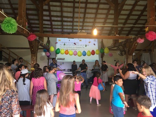 Rosemont mission team in Romania