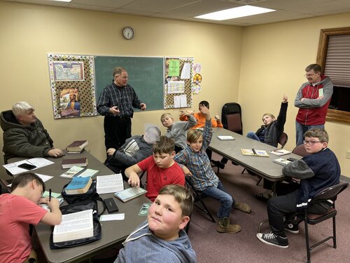 Faith Baptist Church - Adrian MI - Kids learning the Bible