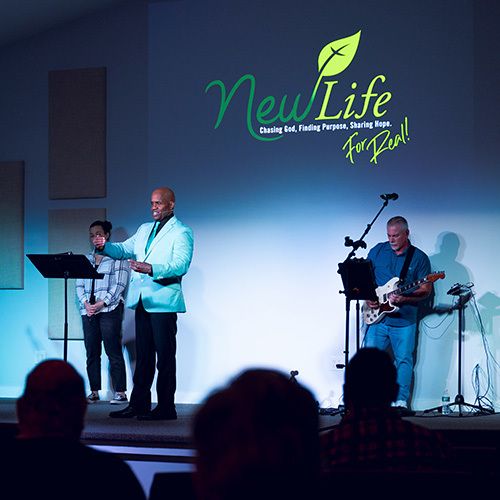 photo of Pastor James preaching