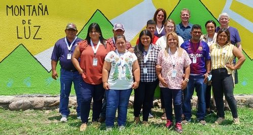 montana de luz staff