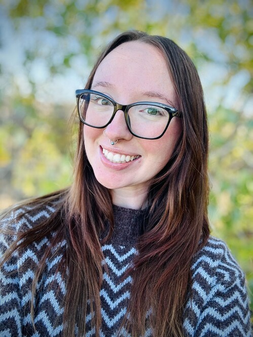 headshot of Callie Stephens, School Program Specialist at Peaceful Family Oklahoma